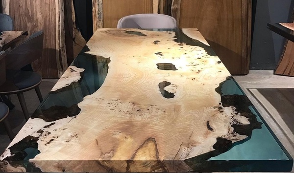 GINA BLUE DINING TABLE