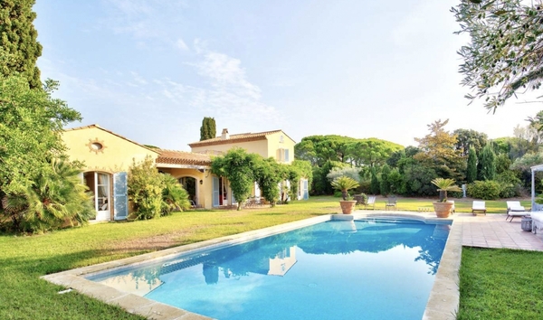 5 Bedroom Villa - Saint-Tropez