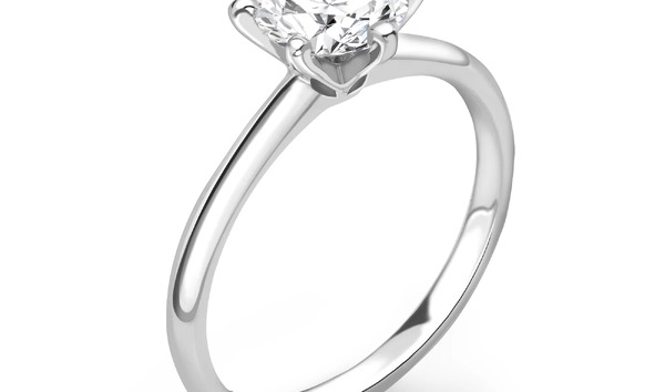 White gold ring with 3ct G SI2 center stone