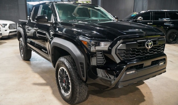 2024 Toyota Tacoma TRD Off-Road Crew Cab Short Bed